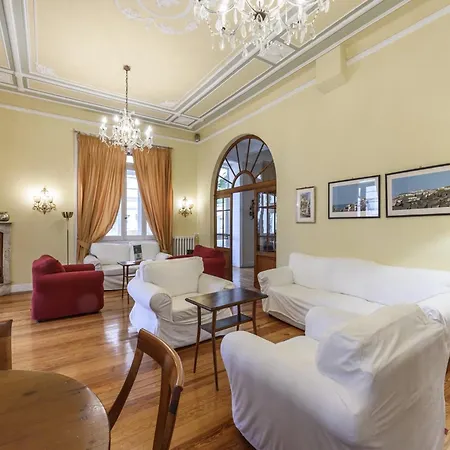 Otel Hotiday Collection -
